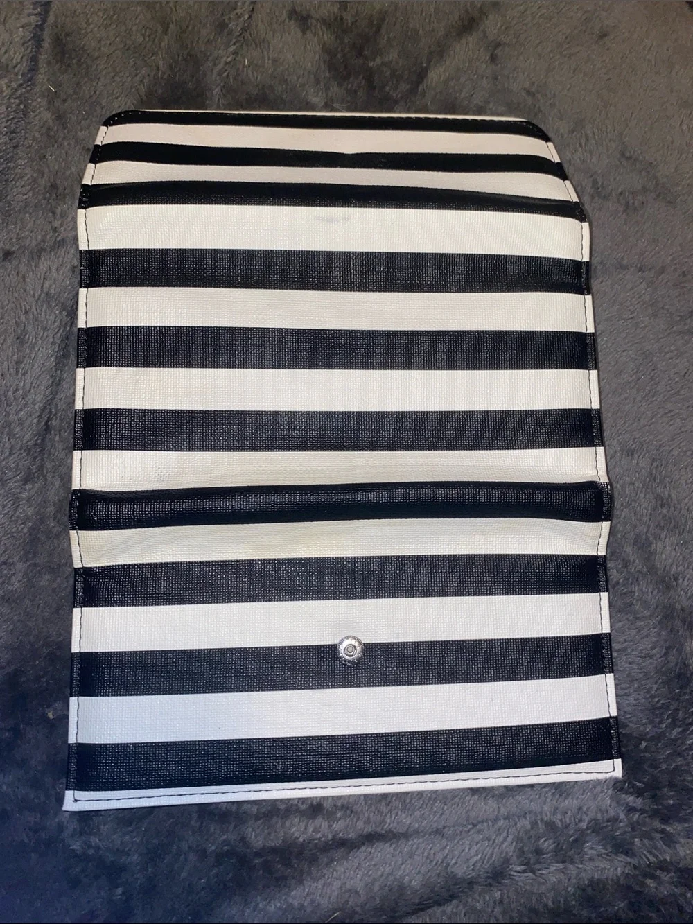 Kut from the Kloth Black and White Striped Wallet